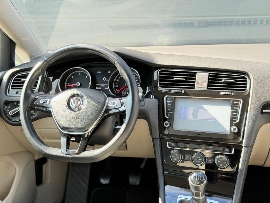 VW Golf VII 2.0 TDI Highline BlueMotion, fotografija 15