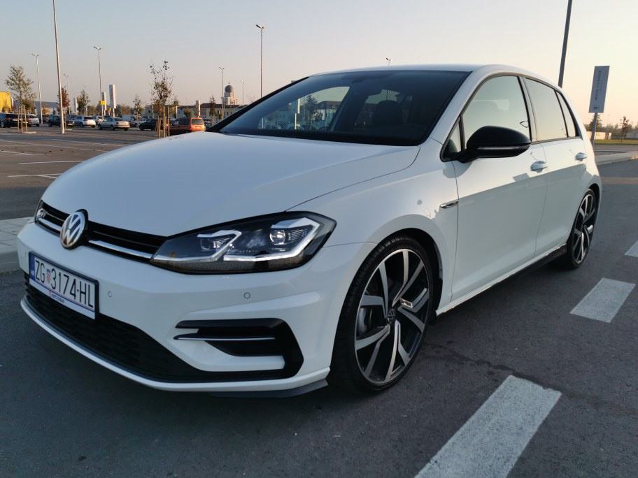 VW Golf VII ***Rline***2019***LED***keylessgo***, 2019 god.