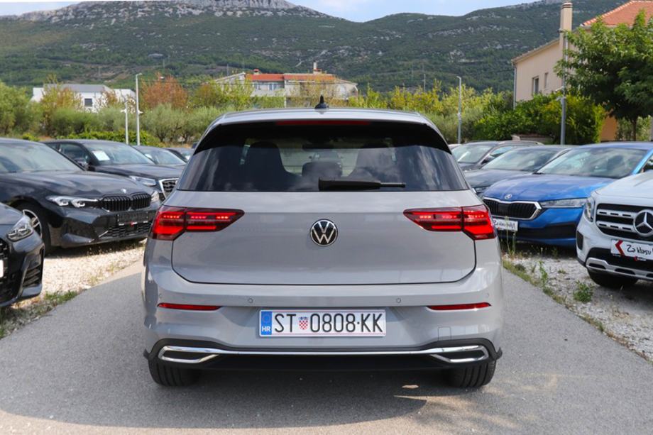 VW Golf VIII 1.4 TSI eHybrid GTE DSG-Tiptronik -IQ.LIGHT- VIRTUAL, fotografija 19