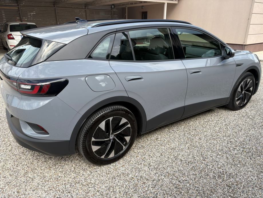VW ID.4 Pro Perf. 77kWh/1.vlasnik/Topl.pumpa/Reg.08-27/Može leasing, fotografija 3