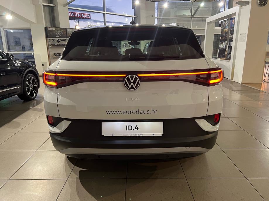 VW ID.4 Pro Performance Life, 2021 god.