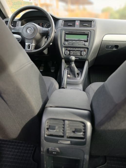 VW Jetta 1,6 TDI mali potrošač, fotografija 9