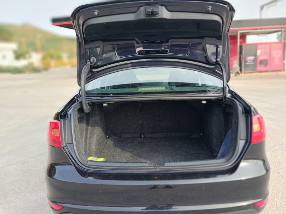 VW Jetta 1,6 TDI mali potrošač, fotografija 19