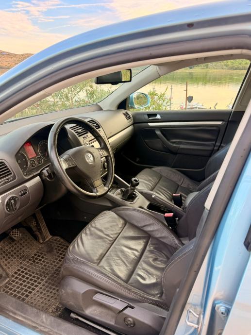VW Jetta 1,9 TDI, fotografija 5