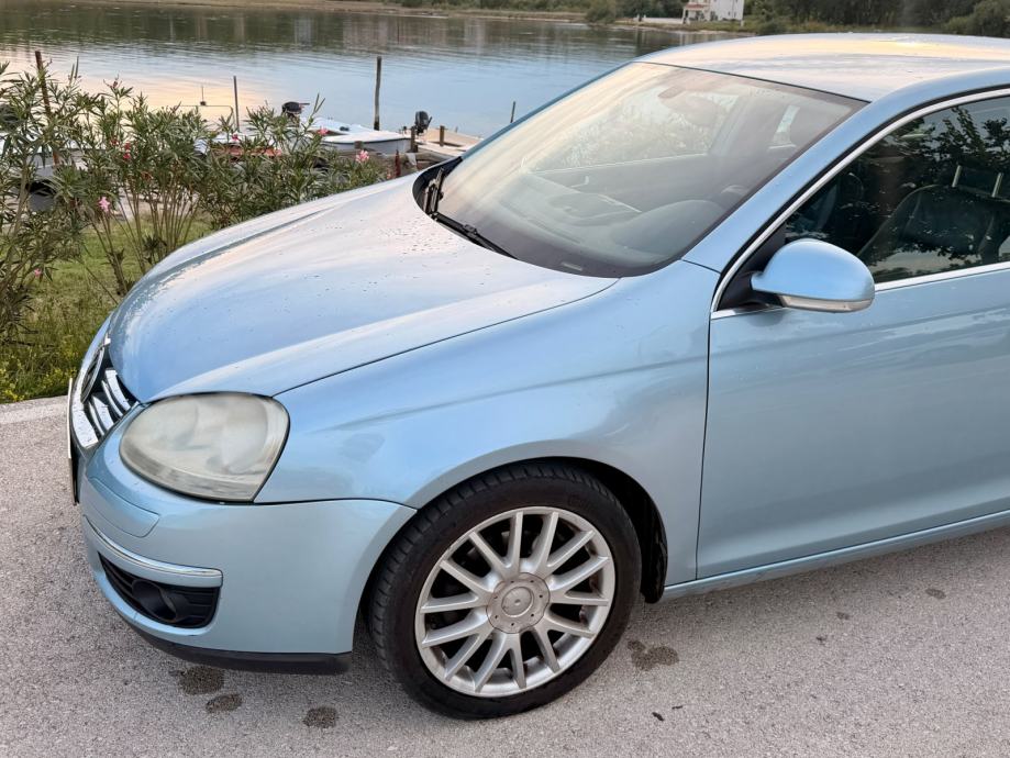 VW Jetta 1,9 TDI, fotografija 13