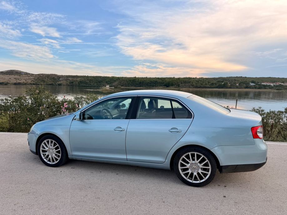 VW Jetta 1,9 TDI, fotografija 2