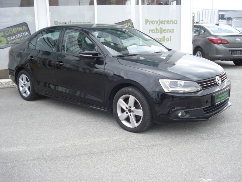 VW Jetta Rabbit 1.6 TDI 77kw - Provjerena rabljena vozila!, 2014 god.