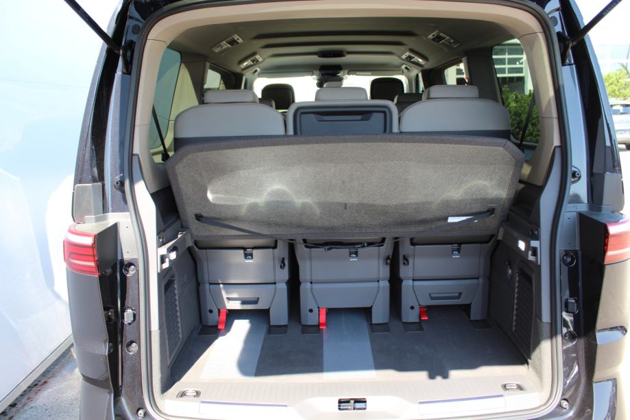 VW Multivan STYLE L2 2.0 TDI DSG(8 sjedala), fotografija 16