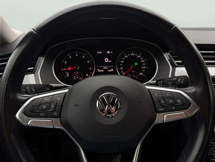 VW PASSAT 1,5 TSI **FULL SERVISNA** 1.VL**U PDV-U**, fotografija 8