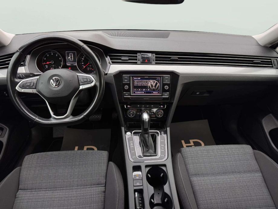 VW PASSAT 1,5 TSI **FULL SERVISNA** 1.VL**U PDV-U**, fotografija 9