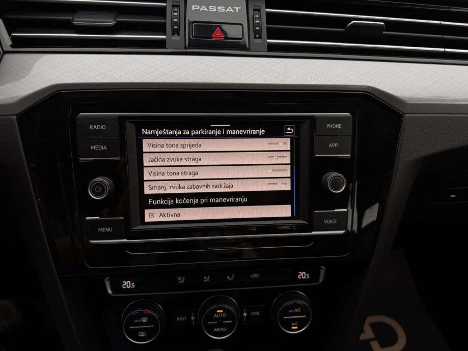VW PASSAT 1,5 TSI **FULL SERVISNA** 1.VL**U PDV-U**, fotografija 16