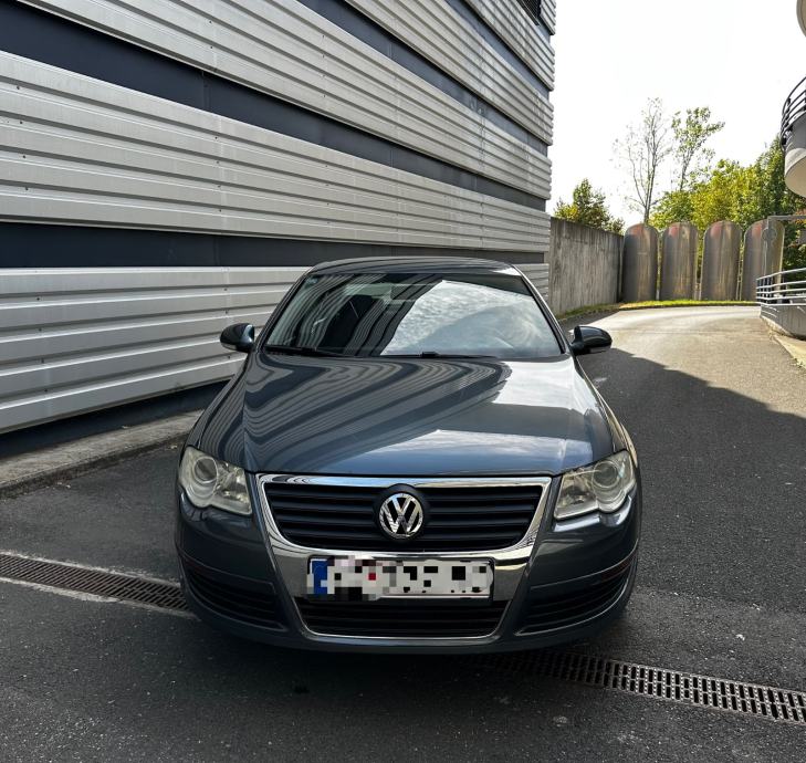 VW Passat 1,6*Hr.Auto*Klima*214TKM*Super stanje*, fotografija 3