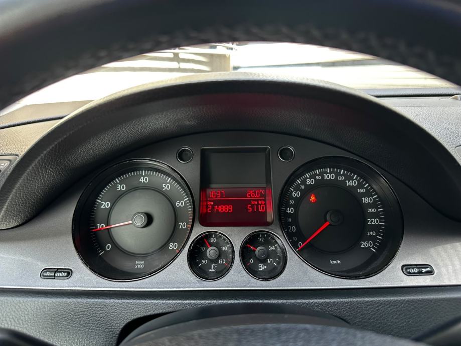 VW Passat 1,6*Hr.Auto*Klima*214TKM*Super stanje*, fotografija 16