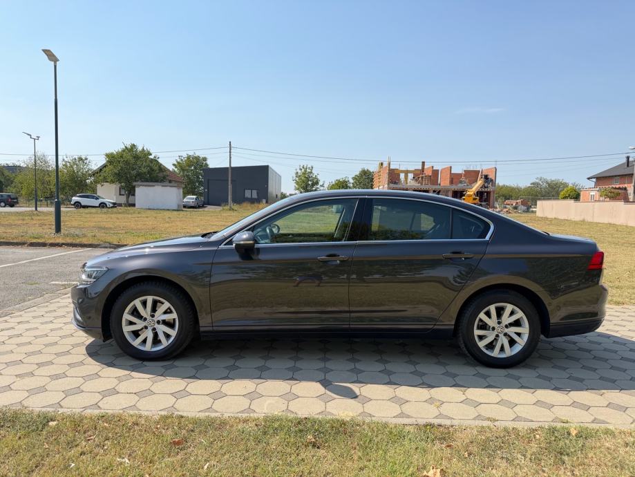 VW Passat 1,6 TDI automatik reg:7/2027, fotografija 6