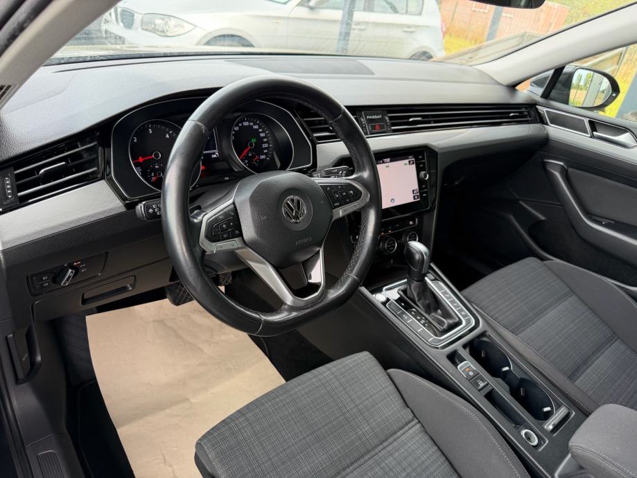 VW Passat 1,6 TDI automatik reg:7/2027, fotografija 12