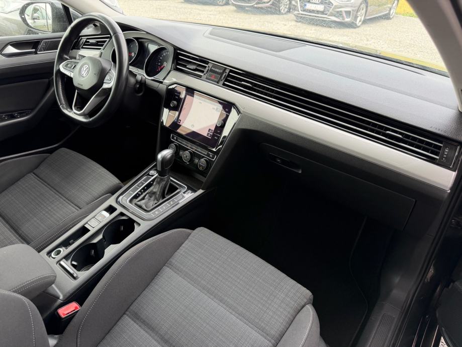 VW Passat 1,6 TDI automatik reg:7/2027, fotografija 15
