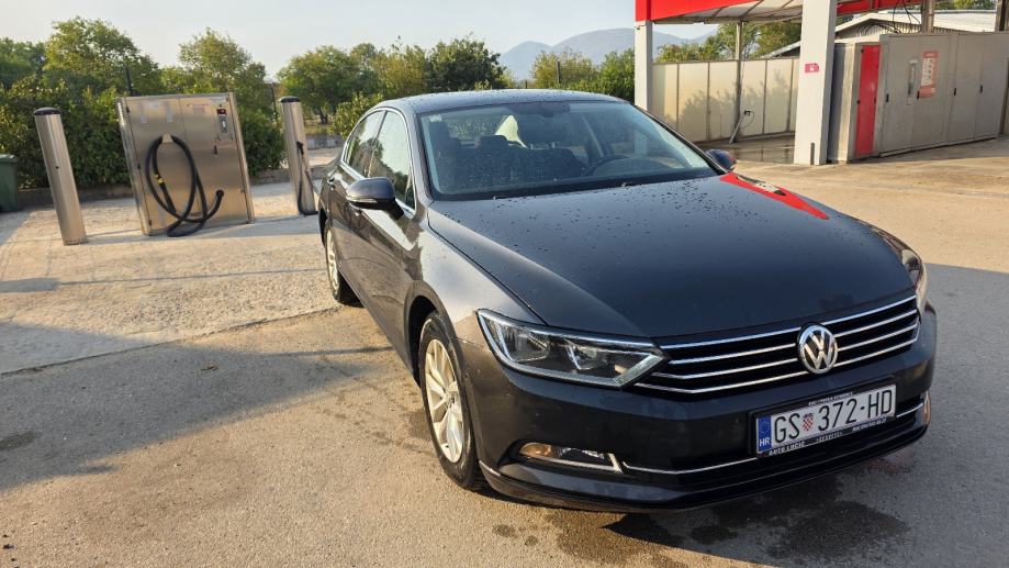 VW Passat 1,6 TDI BMT DSG automatik, fotografija 6