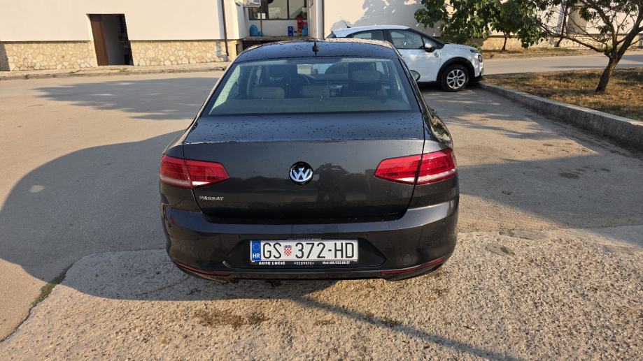 VW Passat 1,6 TDI BMT DSG automatik, fotografija 9