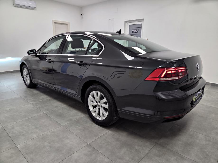 VW Passat 1.6 TDI DSG BUSINESS, ACC, PARKPILOT, GARANCIJA NA KM, pogled izvana - slika 4