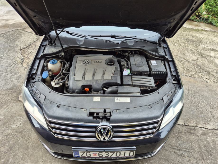 VW Passat 1.6 TDI HIGHLINE*KROVNI OTVOR*PARK. SENZORI*KOŽA*, fotografija 12