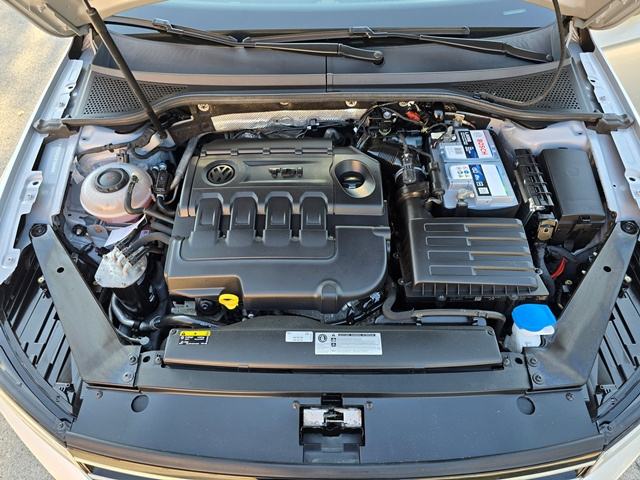 VW PASSAT 1.6 TDI-NAVI-TEMPO-PARK PILOT-PDC-1VL-POTVRDA KM-KAO NOV, fotografija 20
