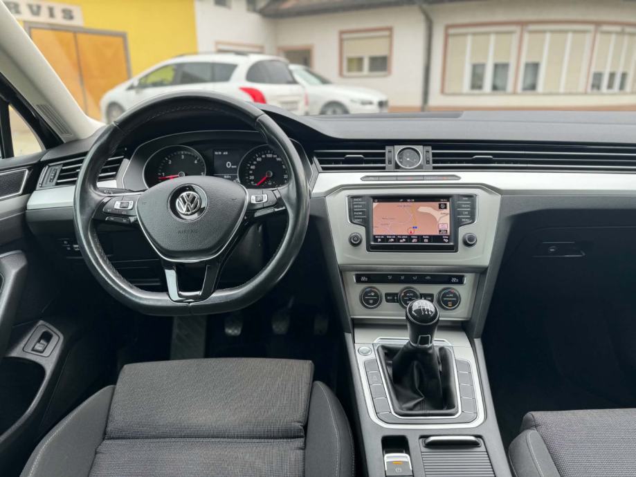 VW Passat 1,6 TDI Navigacija,Tempomat,...*Garancija 12 mjeseci*, fotografija 11