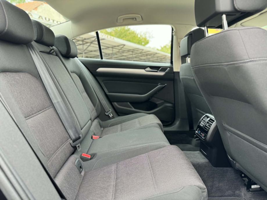 VW Passat 1,6 TDI Navigacija,Tempomat,...*Garancija 12 mjeseci*, fotografija 19