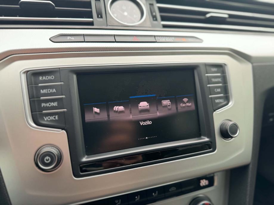 VW Passat 1,6 TDI Navigacija,Tempomat,...*Garancija 12 mjeseci*, fotografija 16