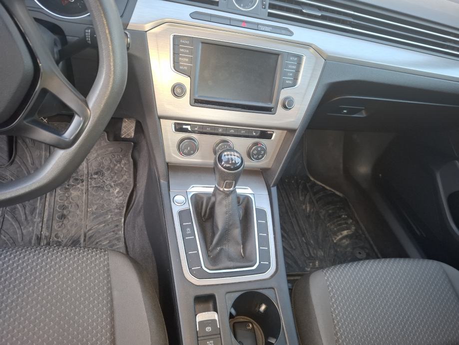 VW Passat 1,6 TDI, fotografija 8