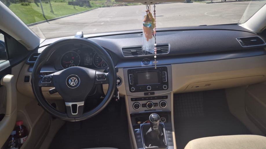 VW Passat B7, fotografija 4