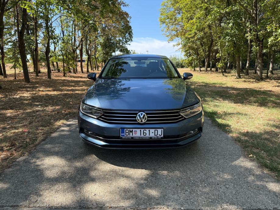 VW Passat 1,6 TDI TEMPOMAT, NAVI, KAMERA, VELIKI SERVIS, fotografija 2