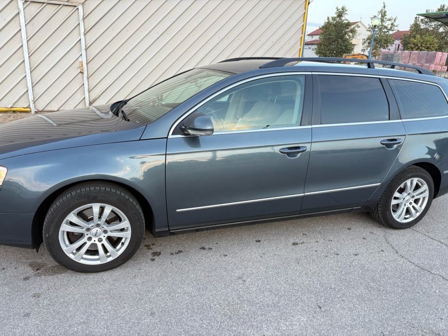 VW Passat HIGHLINE reg. do 07/27, fotografija 3