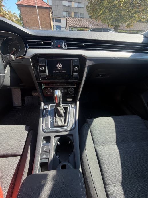 VW PASSAT 1,6tdi DSG, 2020god, fotografija 8