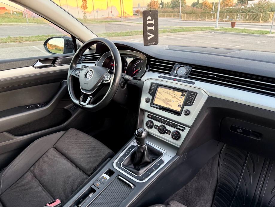 Vw Passat 1.6tdi, fotografija 5