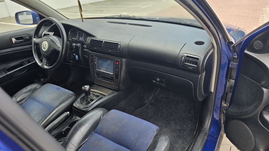 VW Passat 1,9 TDI HIGH LINE 96KW/ XENON - PRILIKA!!!+SET FELGE/GUMA, fotografija 5