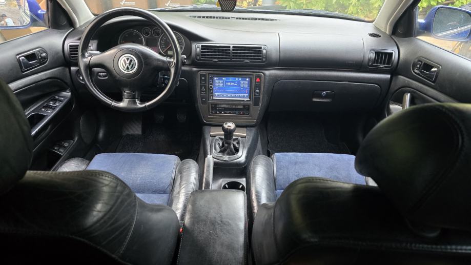 VW Passat 1,9 TDI HIGH LINE 96KW/ XENON - PRILIKA!!!+SET FELGE/GUMA, fotografija 2