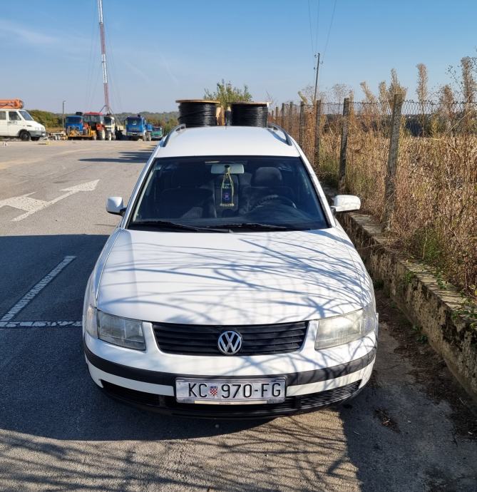 VW Passat 1,9 TDI, Klima, Kuka, Reg. Godinu dana, fotografija 5