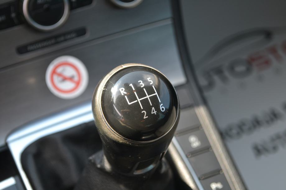 VW Passat 2,0 TDI *** 1. VLASNIK *** SERVISNA *** MOTOR ODLIČAN, fotografija 11
