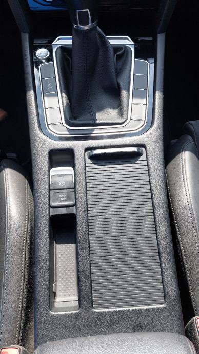 VW Passat 2,0 TDI 110kw led matrix HIGH LINE, fotografija 14