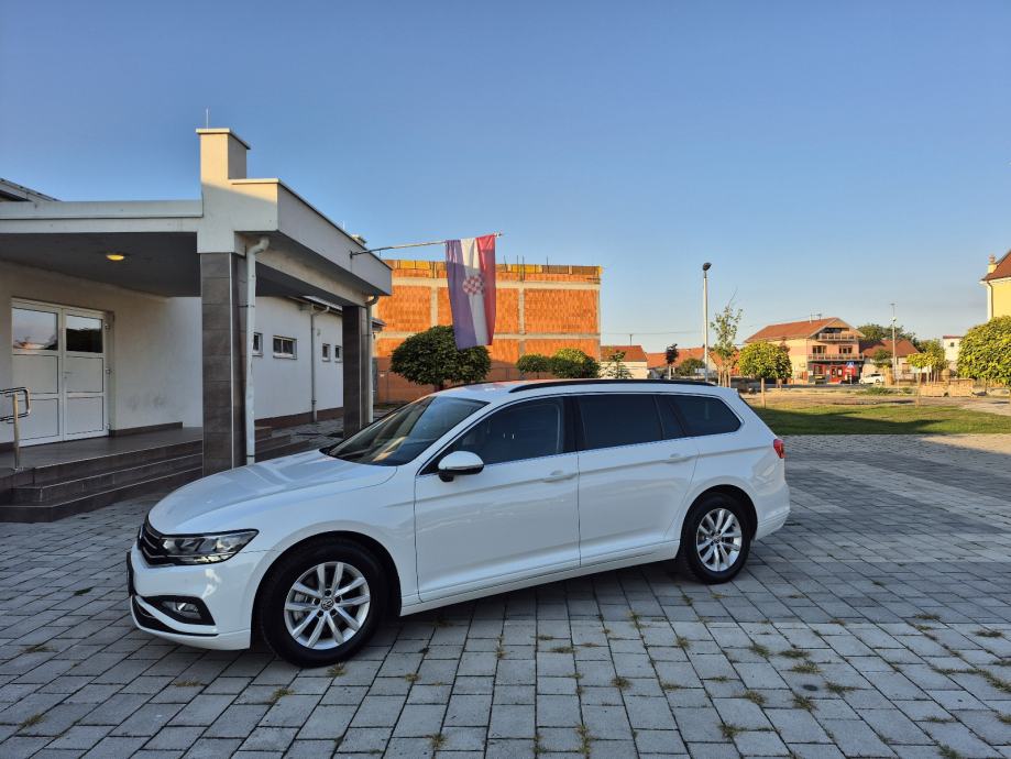 VW Passat 2,0 TDI 110kw Navigacija, kamera,masaža,kuka,senzori,ACC rad, fotografija 3
