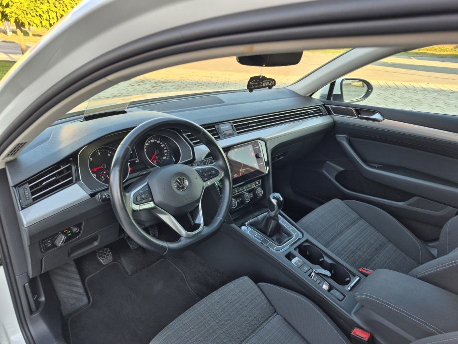 VW Passat 2,0 TDI 110kw Navigacija, kamera,masaža,kuka,senzori,ACC rad, fotografija 19