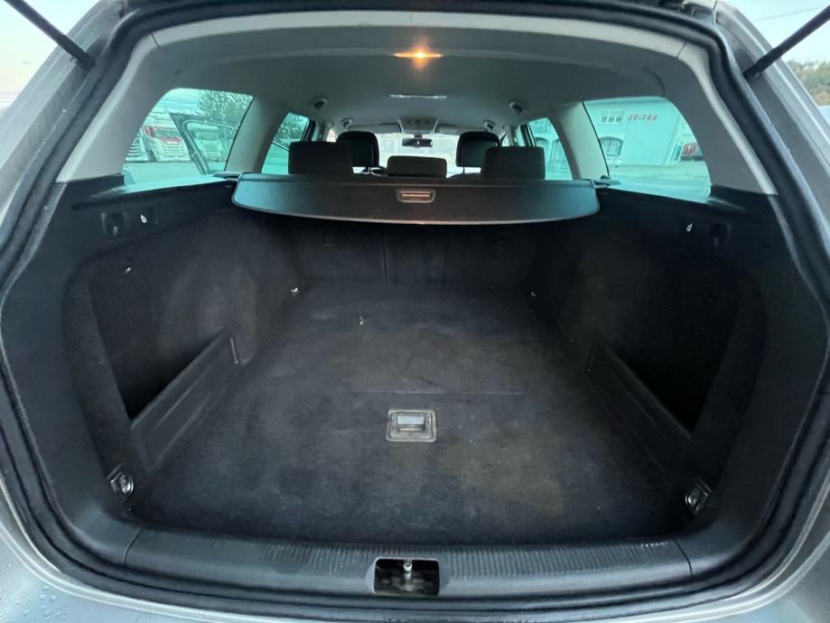 VW Passat 2,0 TDI ALLTRACK DSG, fotografija 8
