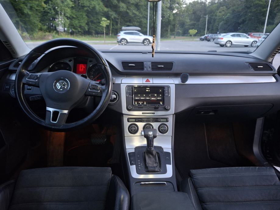 VW Passat 2,0 TDI DSG HIGHLINE, fotografija 11