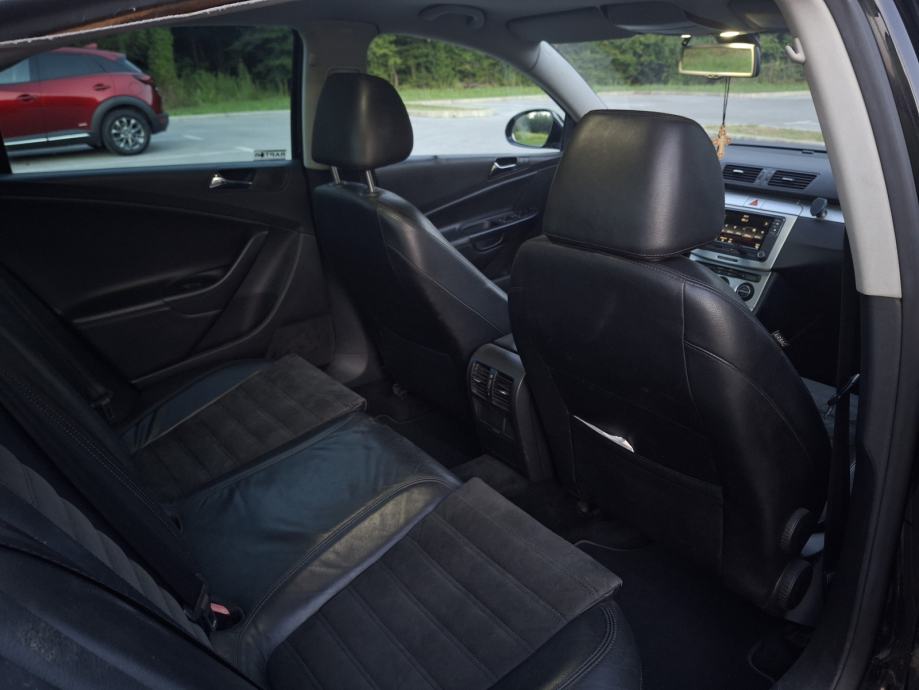 VW Passat 2,0 TDI DSG HIGHLINE, fotografija 14