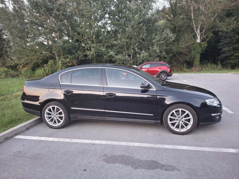 VW Passat 2,0 TDI DSG HIGHLINE, fotografija 2