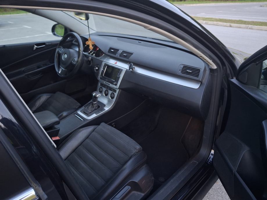VW Passat 2,0 TDI DSG HIGHLINE, fotografija 12