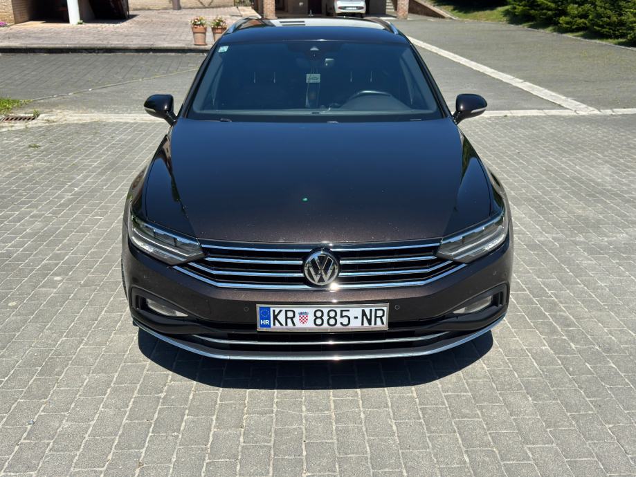 VW Passat 2,0 TDI DSG *REDIZAJN MODEL 2020, PUNO OPREME*, fotografija 14