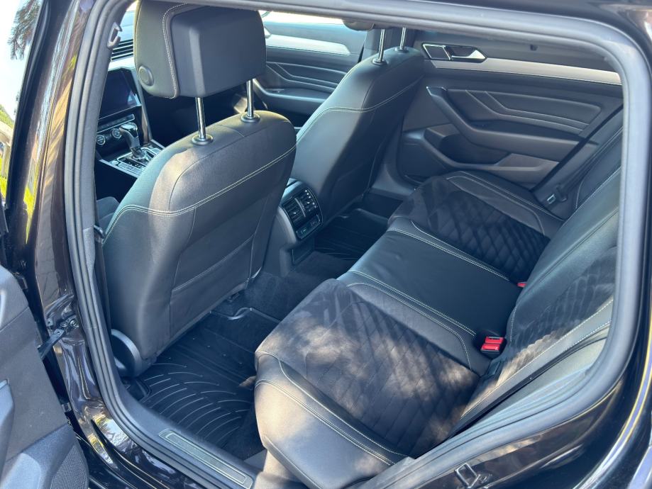 VW Passat 2,0 TDI DSG *REDIZAJN MODEL 2020, PUNO OPREME*, fotografija 16