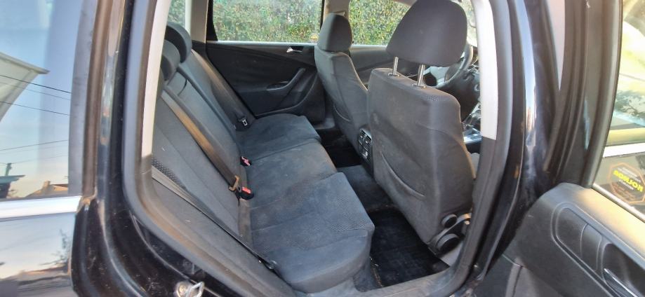 VW Passat 2,0 TDI automatik, fotografija 8