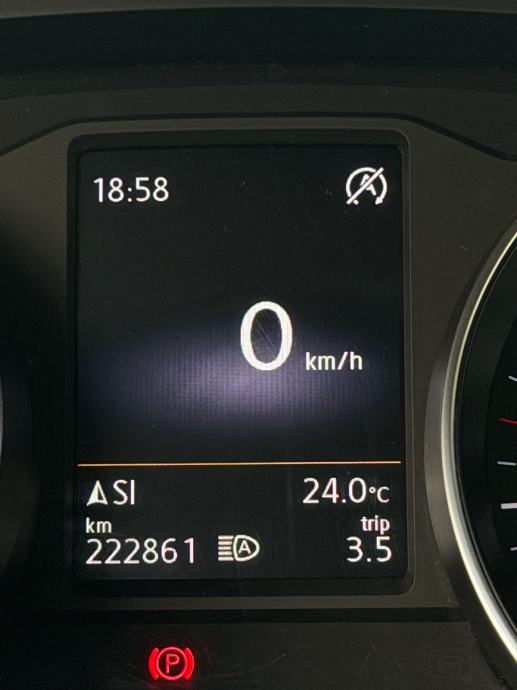 VW Passat 2,0 TDI Automatik TOP Stanje, FULL Oprema,, fotografija 10